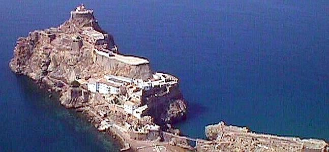 Cuatro marroquíes intentan «ocupar» el Peñón de Vélez