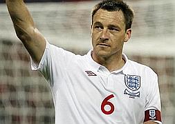 Terry pone fin a su carrera como futbolista internacional