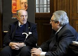 Milián Mestre (d.) junto a Fraga, en 2009. / Archivo