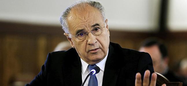Blasco se desvincula de la trama: «No sé ni mandar correos»