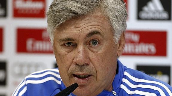 Ancelotti, en una rueda de prensa. 