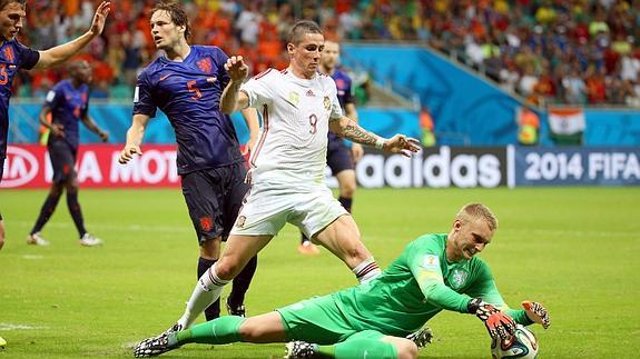 Torres, ante Holanda. 