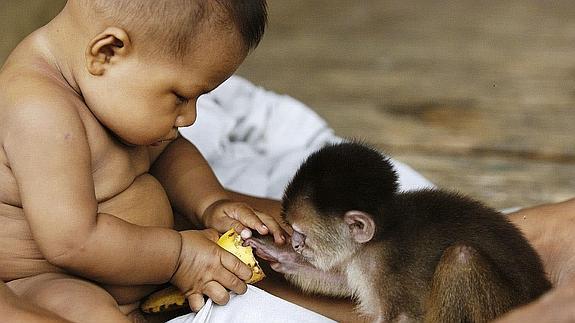 Un niño de la tribu huaorani.