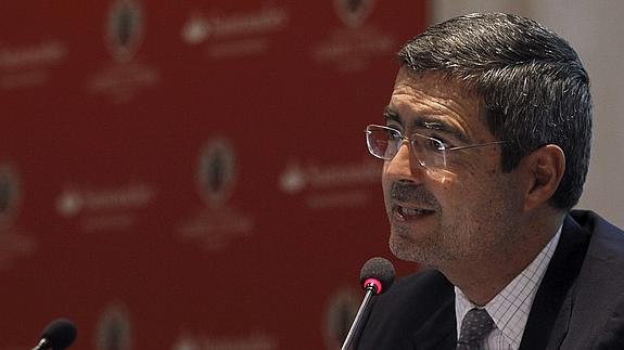 El secretario de Estado de Economía, Fernando Jiménez Latorre, en un curso de verano de la Universidad Complutense en San Lorenzo de El Escorial. Efe | Ep