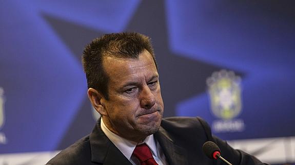 Dunga, durante una rueda de prensa. 