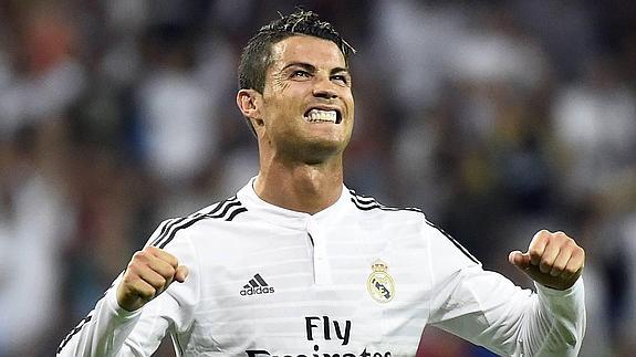 Cristiano Ronaldo celebra su tanto al Córdoba. 