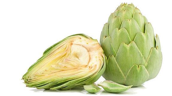 Tomar alimentos como el cardo mariano, el boldo y el extracto de alcachofa ayudan a depurar el organismo.  