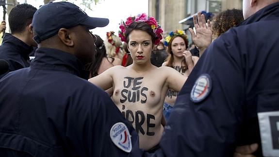 Protesta de Femen en París. 