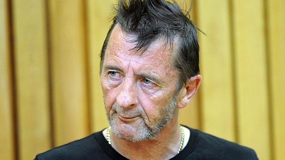 Phil Rudd.