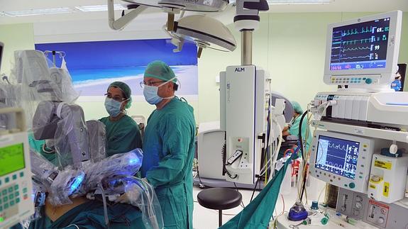Cirugía de próstata en el Hospital de Basurto.