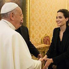 El Papa, con Angelina Jolie.