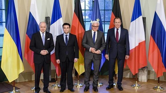 Foto de los asistentes a la reunión 