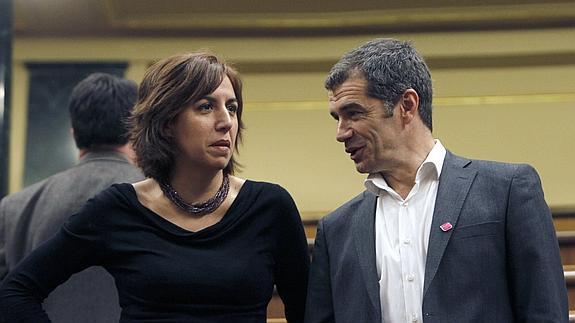 Irene Lozano y Toni Cantó.