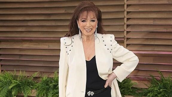 La escritora británica Jackie Collins. 