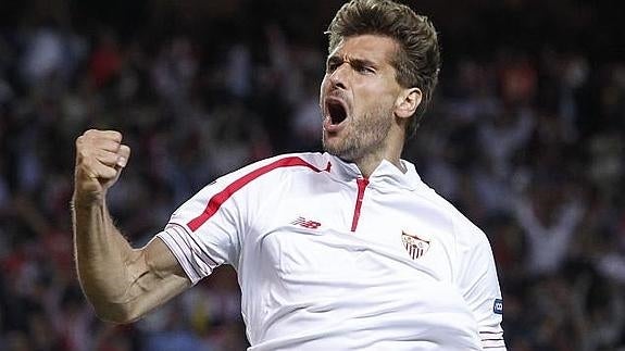 Fernando Llorente celebra su gol ante el Madrid. 