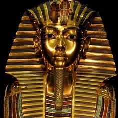 Máscara de oro de Tutankamon.
