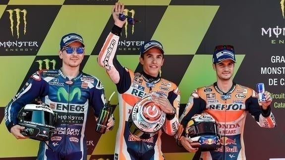 Jorge, Marc y Dani, (de izquierda a derecha) en el GP de Cataluña. 