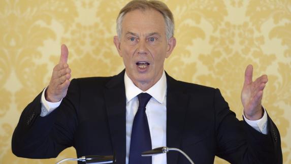 El exprimer ministro británico, Tony Blair, tras la presentación del informe.