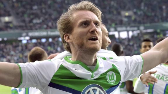 Schürrle celebra un gol con su anterior equipo. 