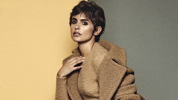Verónica Echegui, muy elegante.