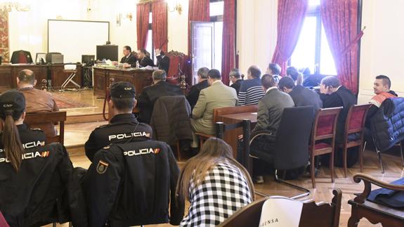 El acusado de matar al boxeador Roberto Larralde jura que no mató a su «amigo»