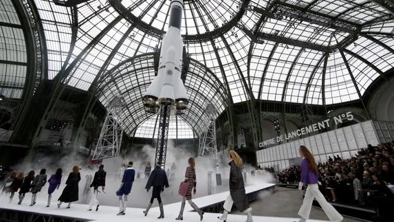 El Diario - Louis Vuitton viste a la mujer futurista