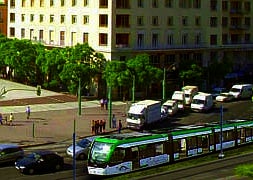 Fotomontaje del metro pasando por la plaza de la Marina. Antonio Torres