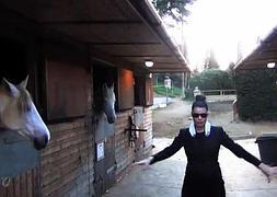 María Lapiedra baila 'Soy lo más', la versión española del Gangnam Style