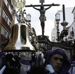 El Cristo de los Milagros recorre el Centro de Málaga