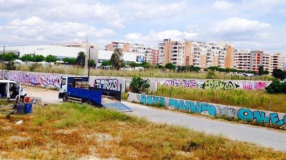 Terrenos en los que está prevista la construcción delCentro de Raqueta, que ocupará 22.580 metros cuadrados. 