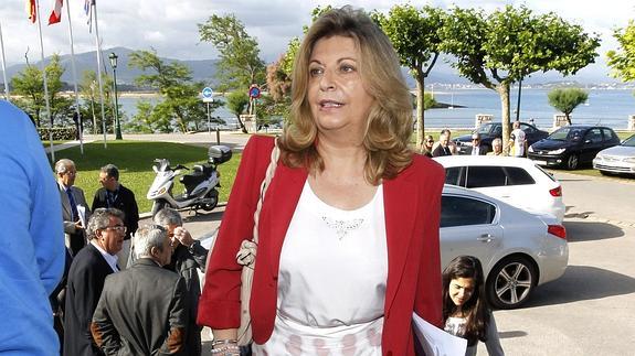 La Secretaria de Estado de Empleo Engracia Hidalgo, esta mañana a su llegada al Paraninfo de La Magdalena 