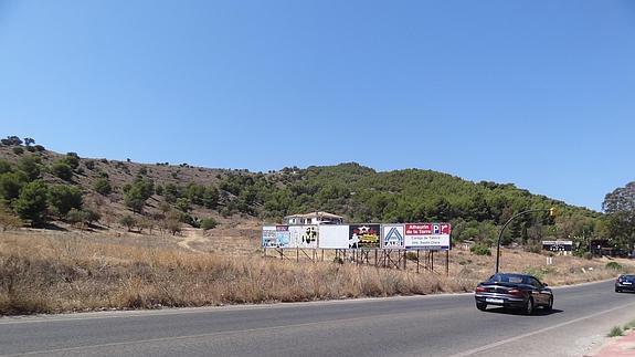 Vista de los terrenos de la sierra de Churriana clasificados por el nuevo PGOU