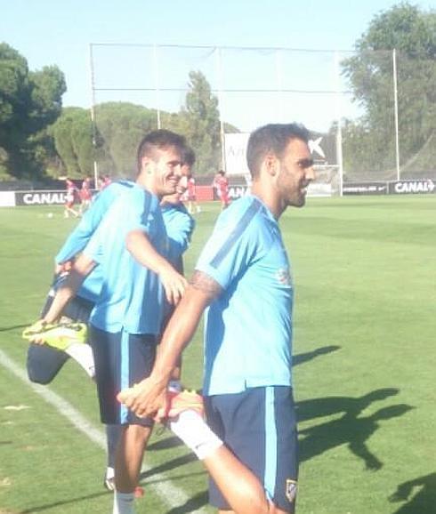 Jesús Gámez entrena como nuevo jugador atlético.