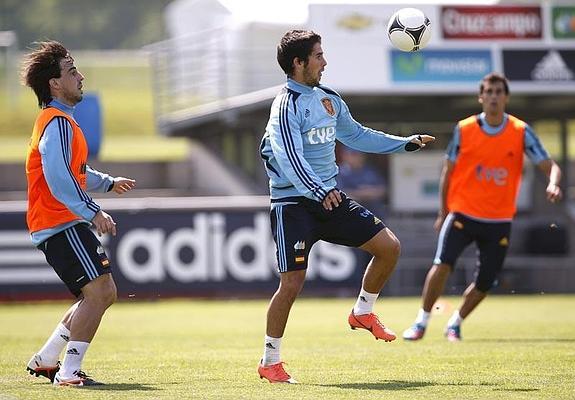 Isco, en un entrenamiento de su primera convocatoria con la selección.