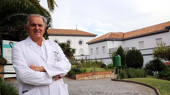 Carlos de Linares, en el complejo asistencial de las Hermanas Hospitalarias. 