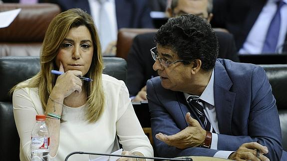 Díaz y Valderas, en la reunión de este jueves en el Parlamento. 