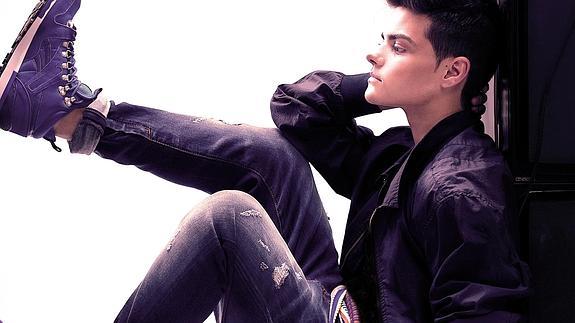 Abraham Mateo, el Justin Bieber español, firma discos en Málaga