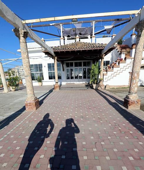 De la Torre convocará a Junta y Gobierno a una reunión para acelerar la resolución de los Baños del Carmen