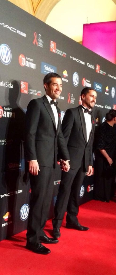 Oriol presenta a su marido