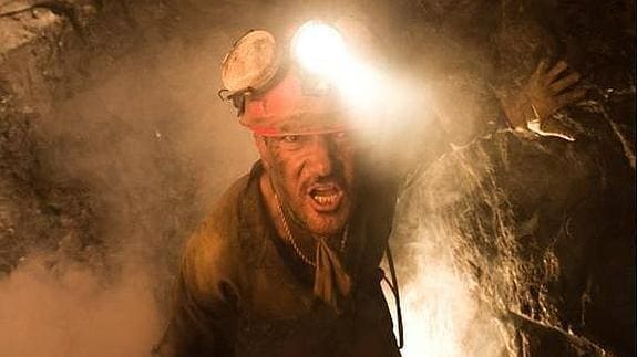 Antonio Banderas, en el papel de Mario Sepúlveda, que lideró la supervivencia de los mineros