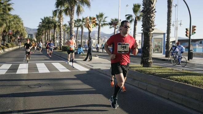 En fotos | El Maratón, por el Paseo Marítimo