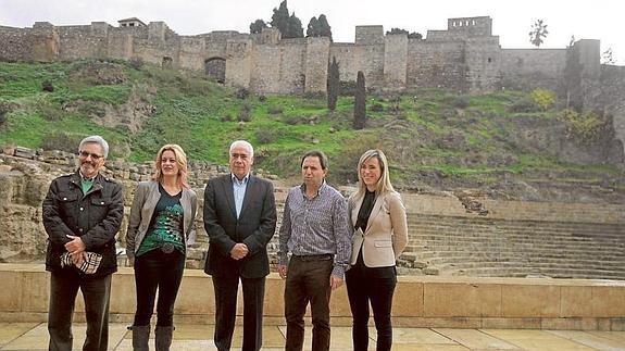 Los responsables de la Consejería de Cultura presentaron ayer el ciclo en Málaga. 