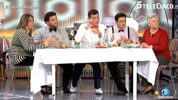 El plató de Hable con Ellas volvió a repetir las campanadas. 