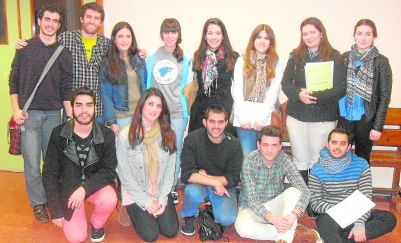 'El abanico de lady Windermere' se cuela en el taller de Aula Teatro