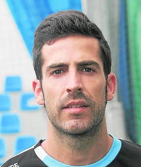 El lateral Benji rescinde su contrato con El Palo