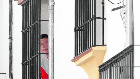 Rubén V. R., en su domicilio, el 3 de febrero de 2011, fecha en la que fue detenido. 