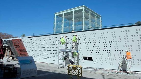 Las obras del Centro Pompidou Málaga en el Cubo del Puerto suman ya un presupuesto global de 6,7 millones de euros. 