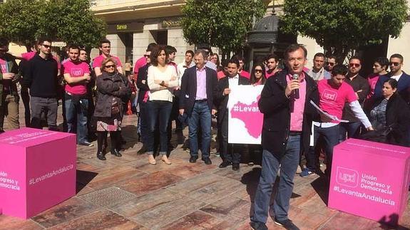 Martín de la Herrán, esta mañana en la plaza de la Constitución. 