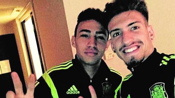 Samu Castillejo, ayer en Alicante en la concentración de la sub-21 con Munir. 