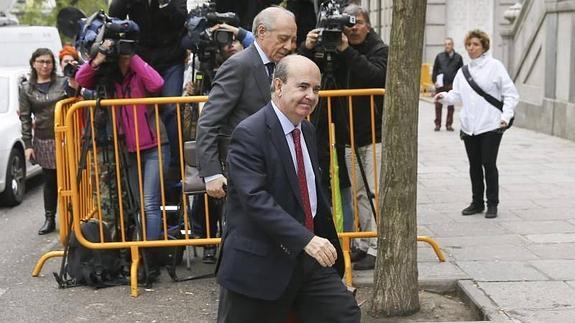 Zarrías, a su llegada esta mañana al Tribunal Supremo. 
